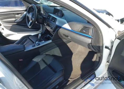 2013 BMW 328I xDrive z USA, uszkodzony, nr VIN WBA3B5C50DF593029